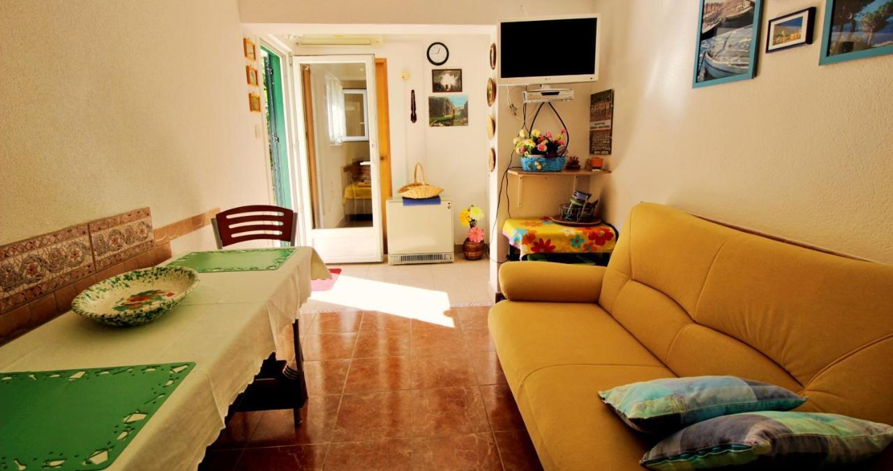 Seaside Apartment Omiš Exteriér fotografie